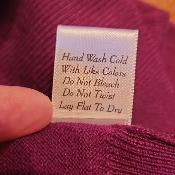 Fit Apparel V-Neck 3/4 Sleeve Bodycon Cropped Knit Cardigan, Medium, Purple - Picture 8 of 8